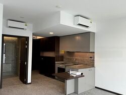 One Pearl Bank (D3), Apartment #562025861